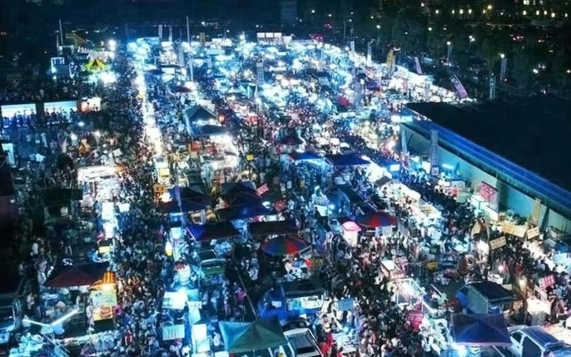 Longtan Tourist Night Market