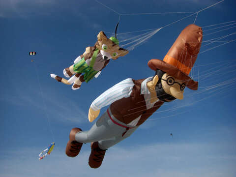 桃園国際凧フェスティバル　アラジンと魔法のランプが空を飛ぶ
