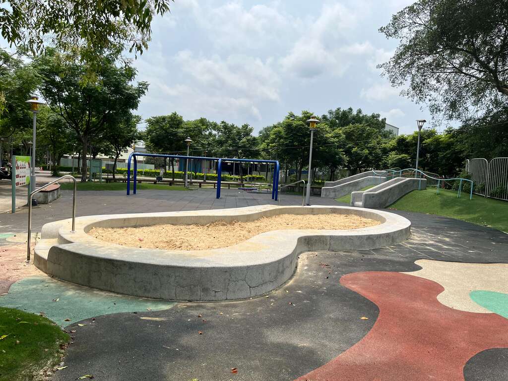 雙連坡碉堡公園 thumbnail 5