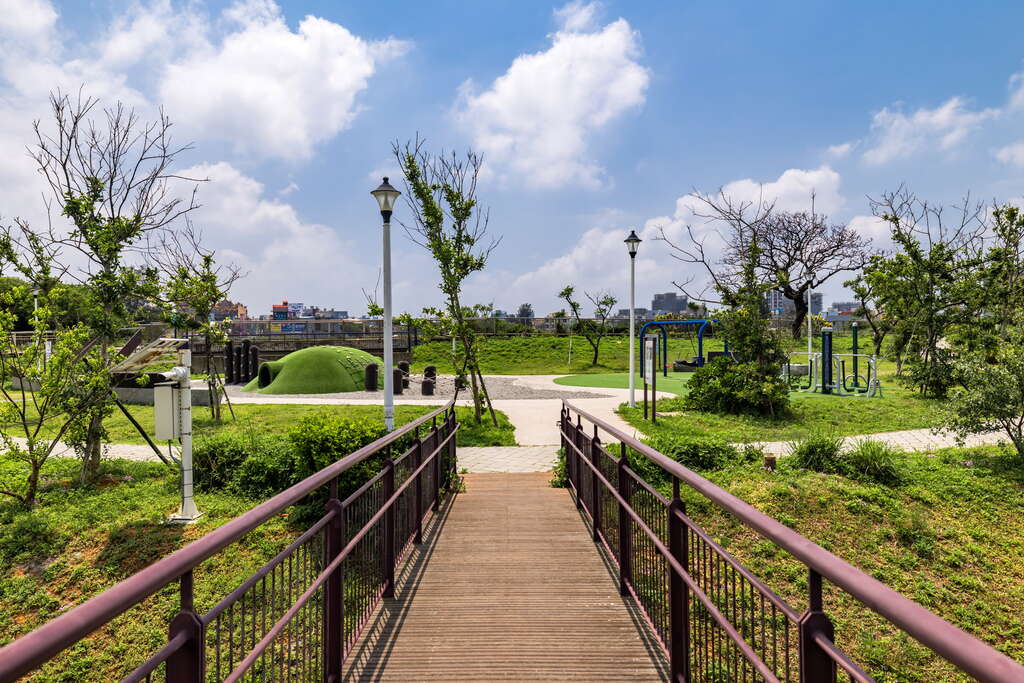 水之丘主題公園 thumbnail 5