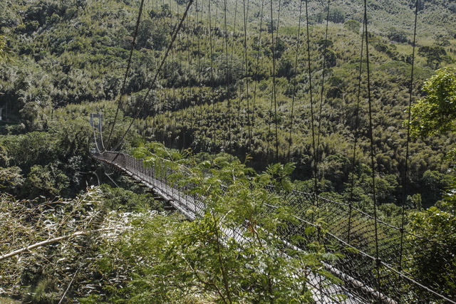 义兴吊桥为电影「赛德克巴莱」彩虹桥的取景地