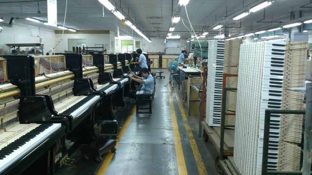 钢琴工厂
