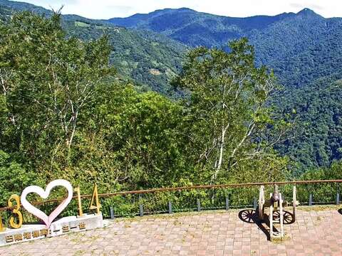 ae79922e-3a4e-48bf-b47b-e9351ed86f7f