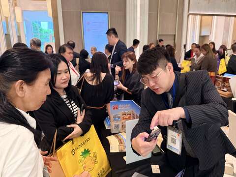 推介會現場台泰業者互動熱絡-1