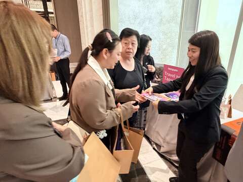 推介會現場台泰業者互動熱絡-2