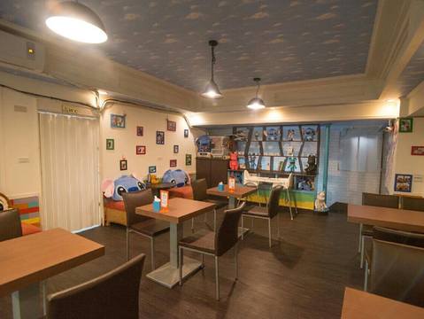 D'coffee不拉花寵物友善咖啡廳