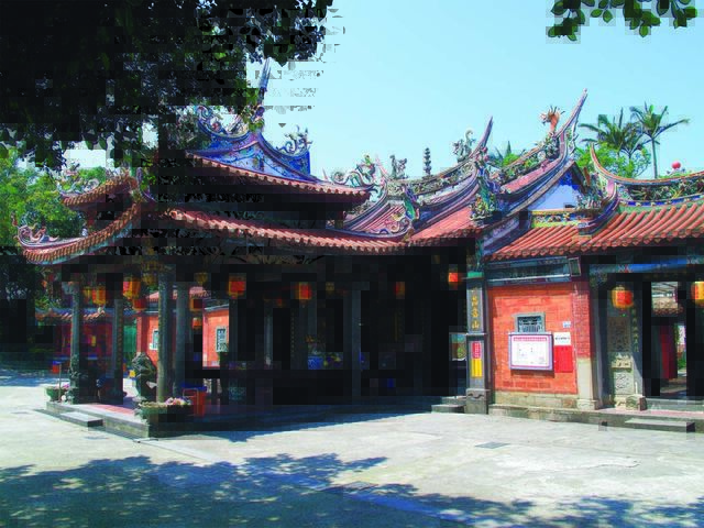 莲座山观音寺为一座五门单殿式的庙宇